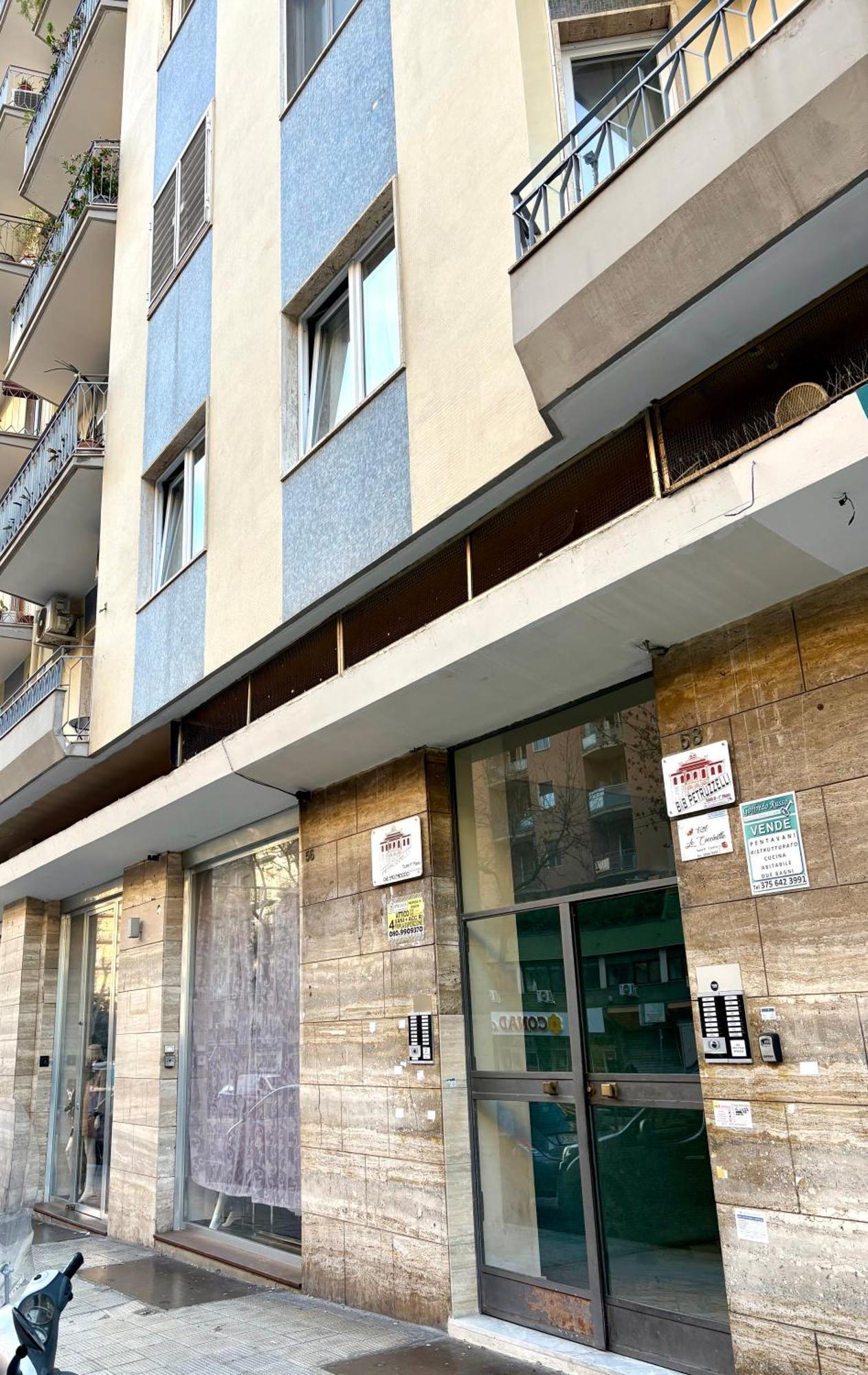 May Flower Central Apartament Bari Exterior photo